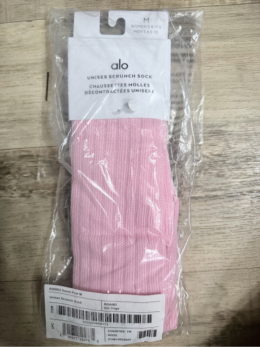 ALO Yoga Pink Unisex Scrunch Socks